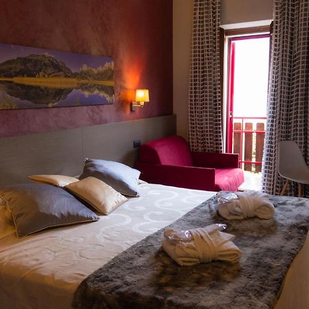 Hotel Berlinghera Sorico Bagian luar foto
