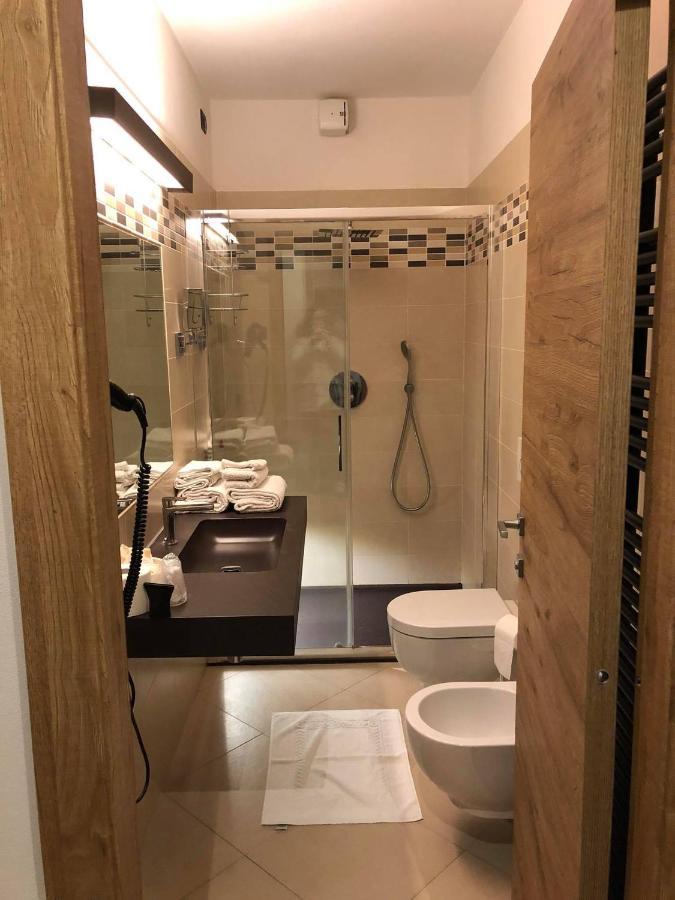 Hotel Berlinghera Sorico Bagian luar foto