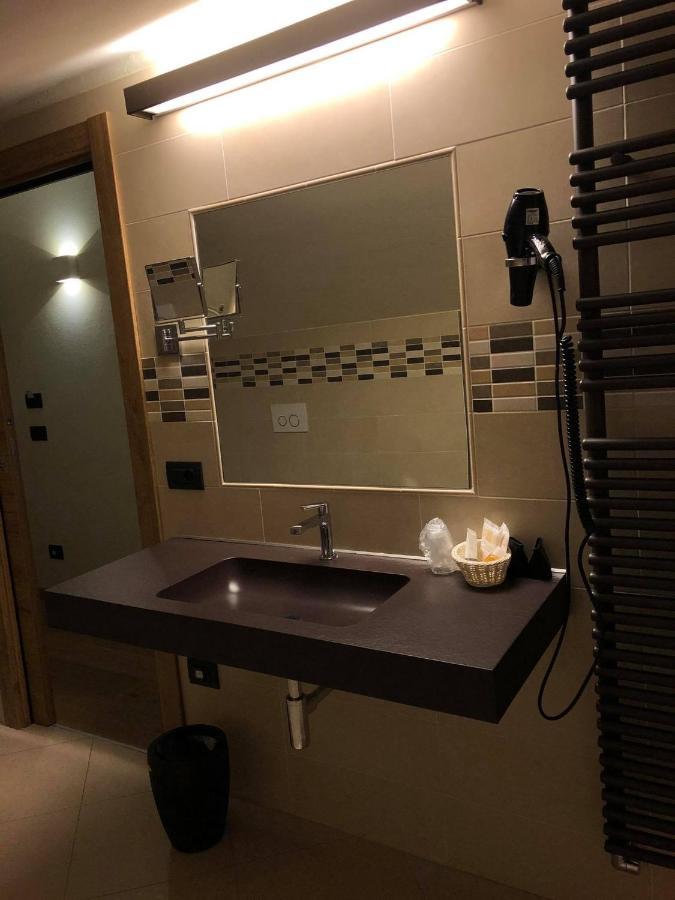 Hotel Berlinghera Sorico Bagian luar foto