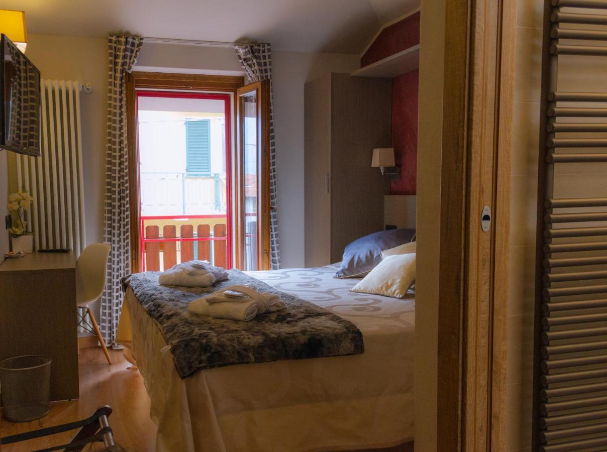 Hotel Berlinghera Sorico Bagian luar foto